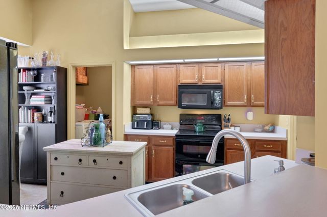 2460 EGRETS GLADE Drive, Jacksonville, FL 32224