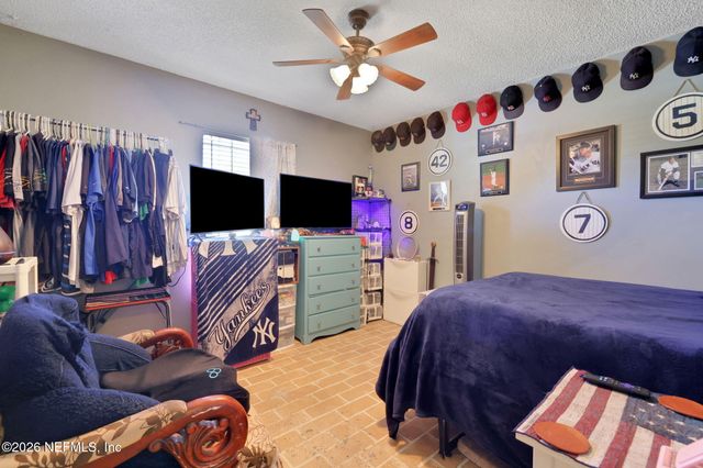 2460 EGRETS GLADE Drive, Jacksonville, FL 32224