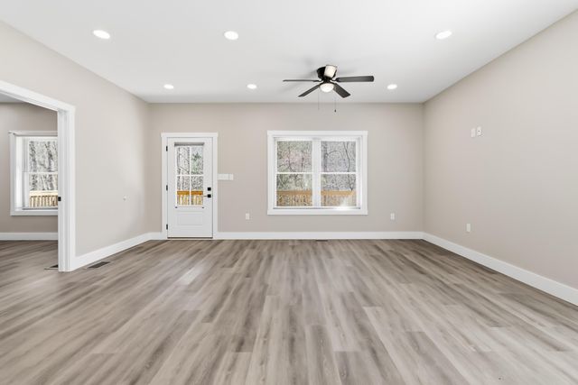 195 Hobart Lane, Nancy, KY 42544