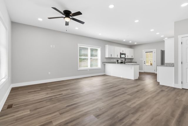 195 Hobart Lane, Nancy, KY 42544