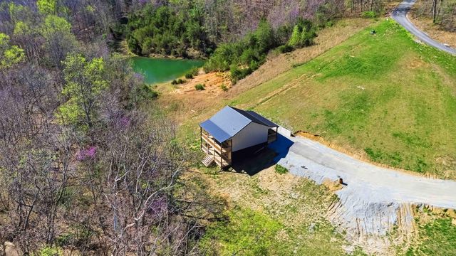195 Hobart Lane, Nancy, KY 42544