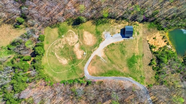 195 Hobart Lane, Nancy, KY 42544