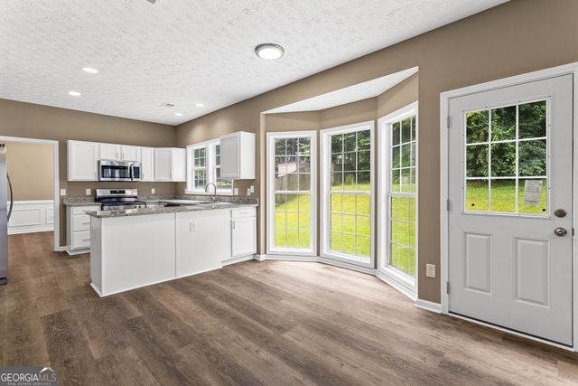 1869 Riverlanding Circle, Lawrenceville, GA 30046