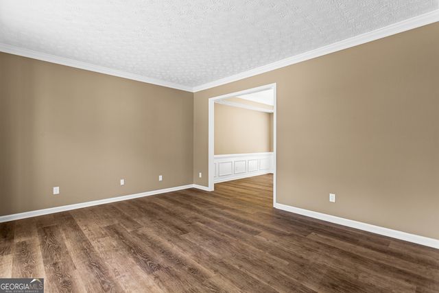 1869 Riverlanding Circle, Lawrenceville, GA 30046