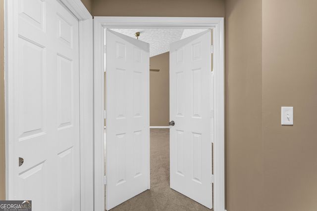 1869 Riverlanding Circle, Lawrenceville, GA 30046