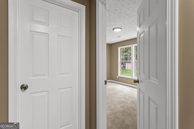 1869 Riverlanding Circle, Lawrenceville, GA 30046