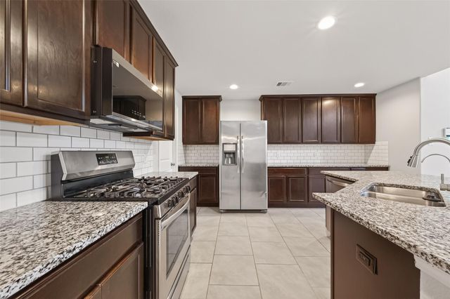 18343 Stablewood Manor Trail, Richmond, TX 77407