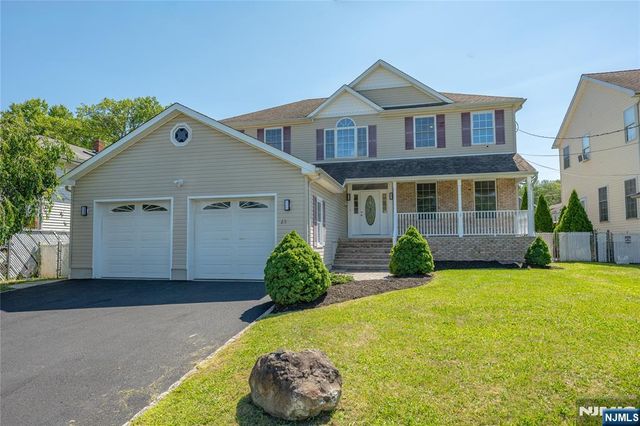 25 Park Place, Little Falls, NJ 07424
