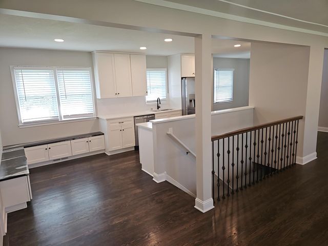 216 Hawes Avenue, Shoreview, MN 55126
