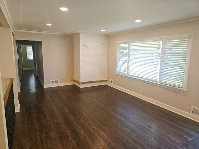 216 Hawes Avenue, Shoreview, MN 55126
