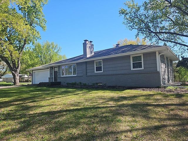 216 Hawes Avenue, Shoreview, MN 55126