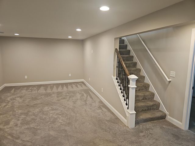 216 Hawes Avenue, Shoreview, MN 55126