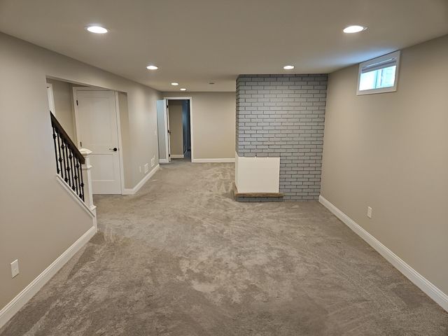216 Hawes Avenue, Shoreview, MN 55126