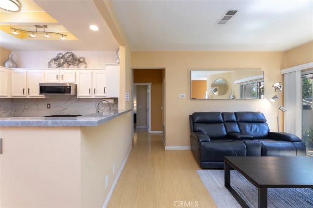 112 Santa Barbara Court, Lake Forest, CA 92610