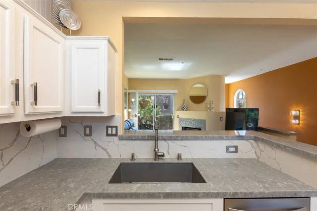 112 Santa Barbara Court, Lake Forest, CA 92610