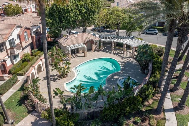 112 Santa Barbara Court, Lake Forest, CA 92610