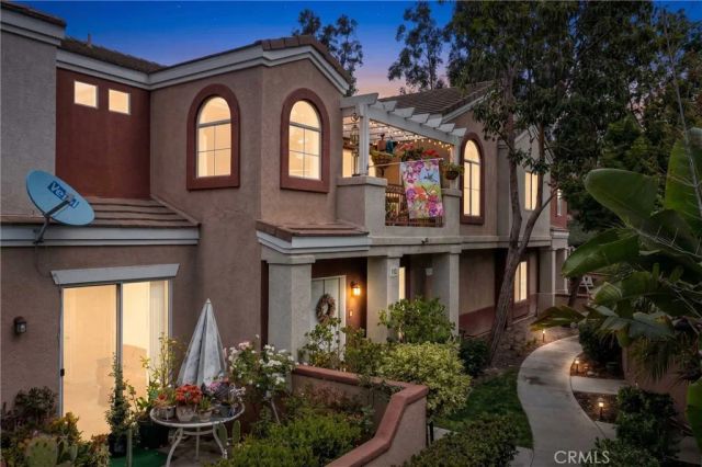 112 Santa Barbara Court, Lake Forest, CA 92610