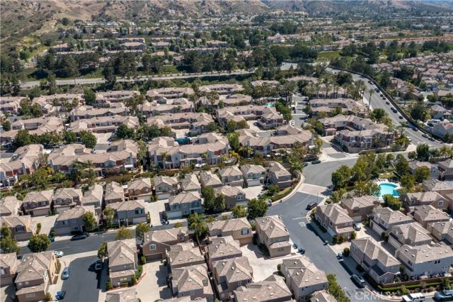 112 Santa Barbara Court, Lake Forest, CA 92610