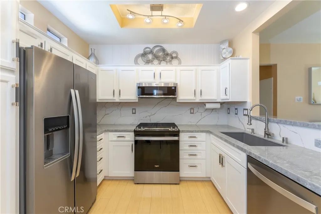 112 Santa Barbara Court, Lake Forest, CA 92610