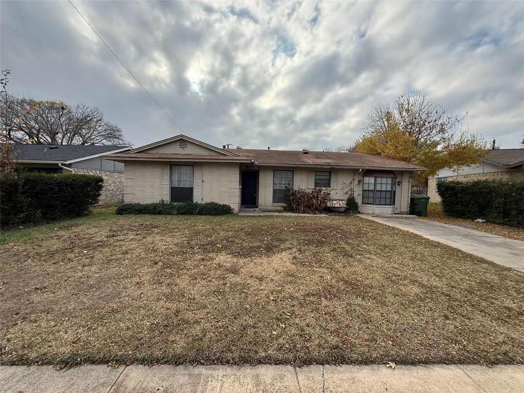 801 Tearose Drive, Garland, TX 75040