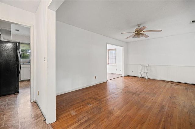 863 Kendall Road, Peculiar, MO 64078