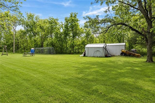 863 Kendall Road, Peculiar, MO 64078