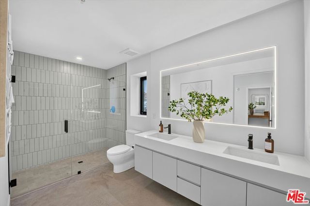 904 S New Hampshire Avenue 407, Los Angeles, CA 90006