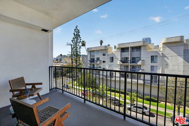 904 S New Hampshire Avenue 407, Los Angeles, CA 90006