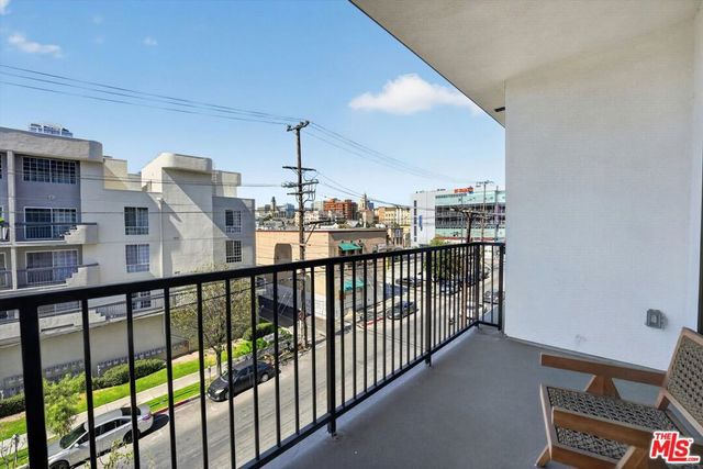 904 S New Hampshire Avenue 407, Los Angeles, CA 90006