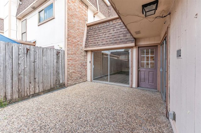 2904 Nottingham Lane, Missouri City, TX 77459