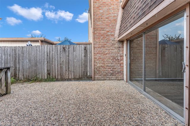 2904 Nottingham Lane, Missouri City, TX 77459