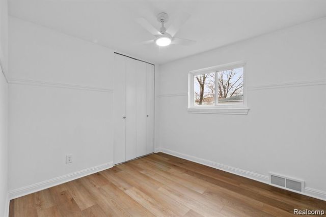 28419 Park Court, Madison Heights, MI 48071