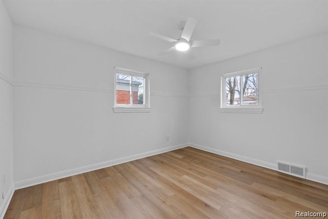 28419 Park Court, Madison Heights, MI 48071