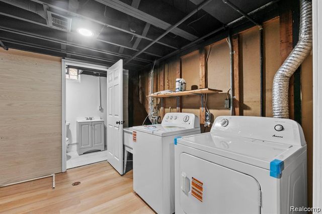 28419 Park Court, Madison Heights, MI 48071