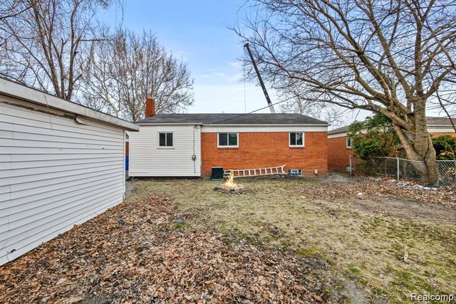 28419 Park Court, Madison Heights, MI 48071