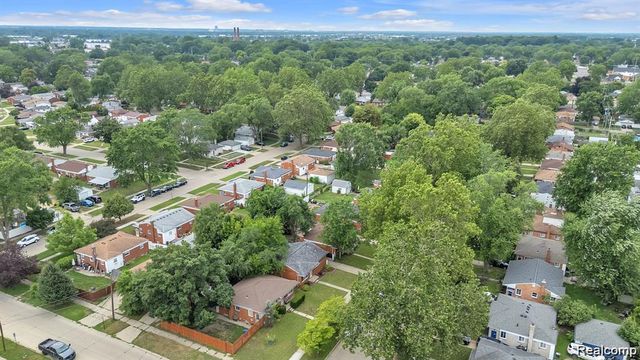 28419 Park Court, Madison Heights, MI 48071