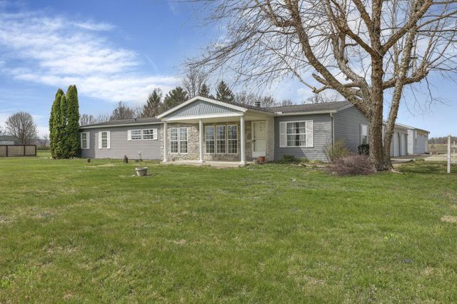 895 Becks Knob Road SW, Lancaster, OH 43130