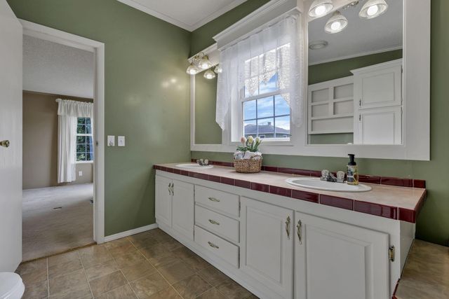 895 Becks Knob Road SW, Lancaster, OH 43130