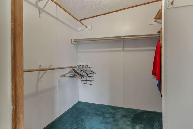 895 Becks Knob Road SW, Lancaster, OH 43130