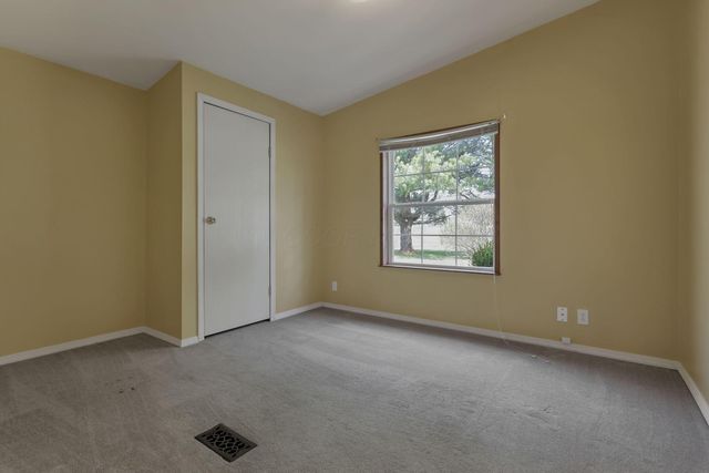 895 Becks Knob Road SW, Lancaster, OH 43130