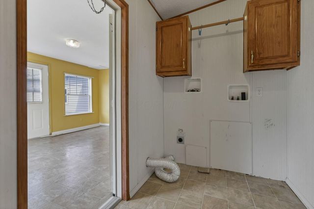 895 Becks Knob Road SW, Lancaster, OH 43130