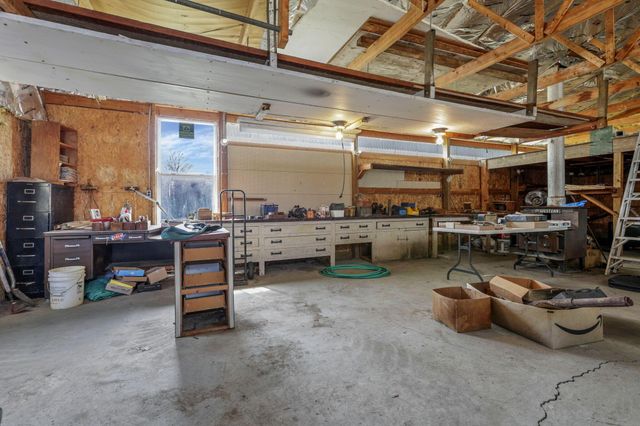 895 Becks Knob Road SW, Lancaster, OH 43130