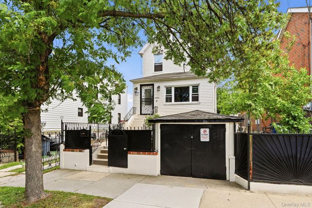 4000 Pratt Avenue, Bronx, NY 10466
