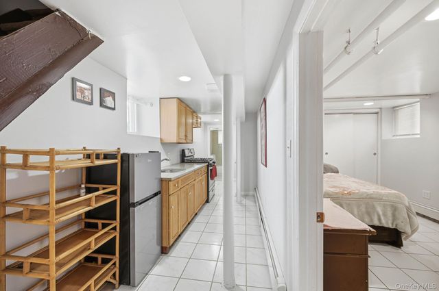 4000 Pratt Avenue, Bronx, NY 10466