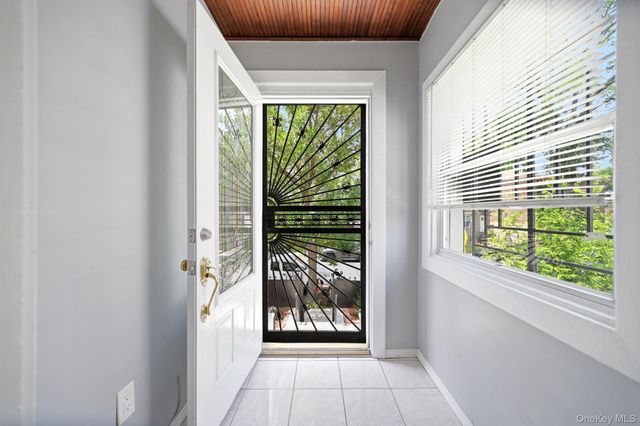 4000 Pratt Avenue, Bronx, NY 10466