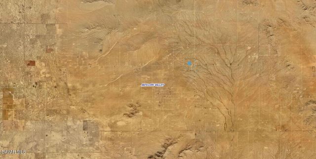 E Cor 197th Street, Lancaster, CA 93535