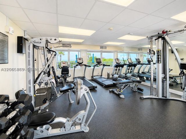 5005 Collins Ave 616, Miami Beach, FL 33140