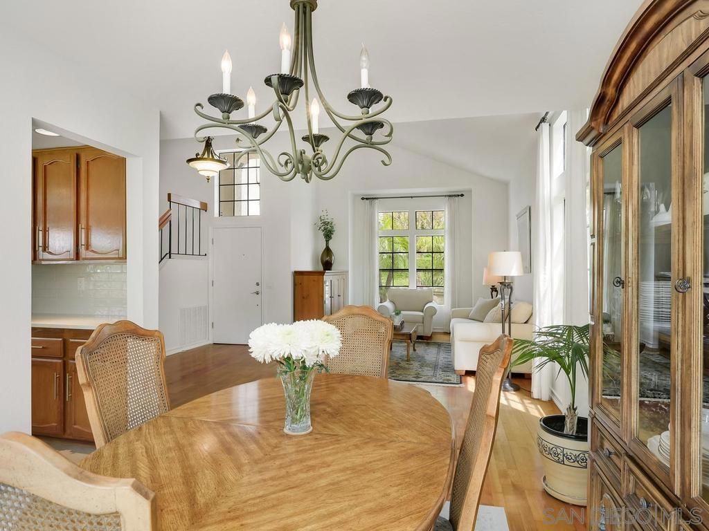 Image 12 of property listing at 1981 AVENIDA jOAQUIN, Encinitas, CA 92024