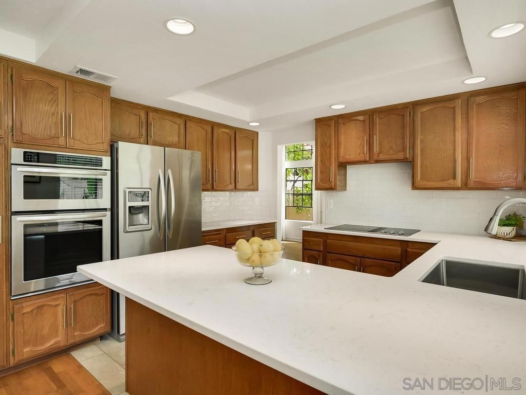 Image 16 of property listing at 1981 AVENIDA jOAQUIN, Encinitas, CA 92024