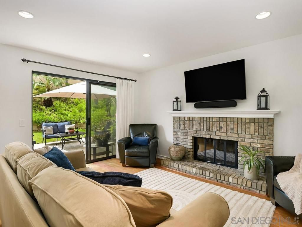 Image 20 of property listing at 1981 AVENIDA jOAQUIN, Encinitas, CA 92024